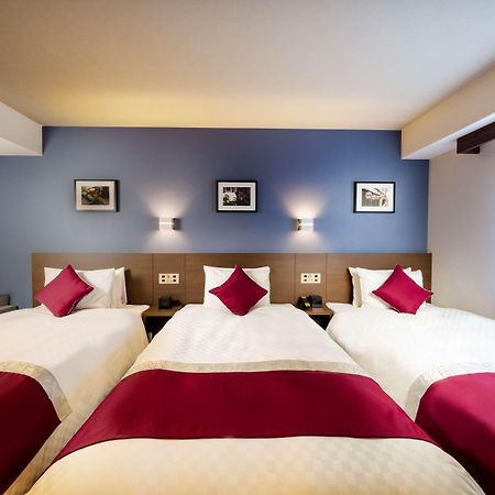 Best Western Plus Fukuoka Tenjin-Minami Bagian luar foto