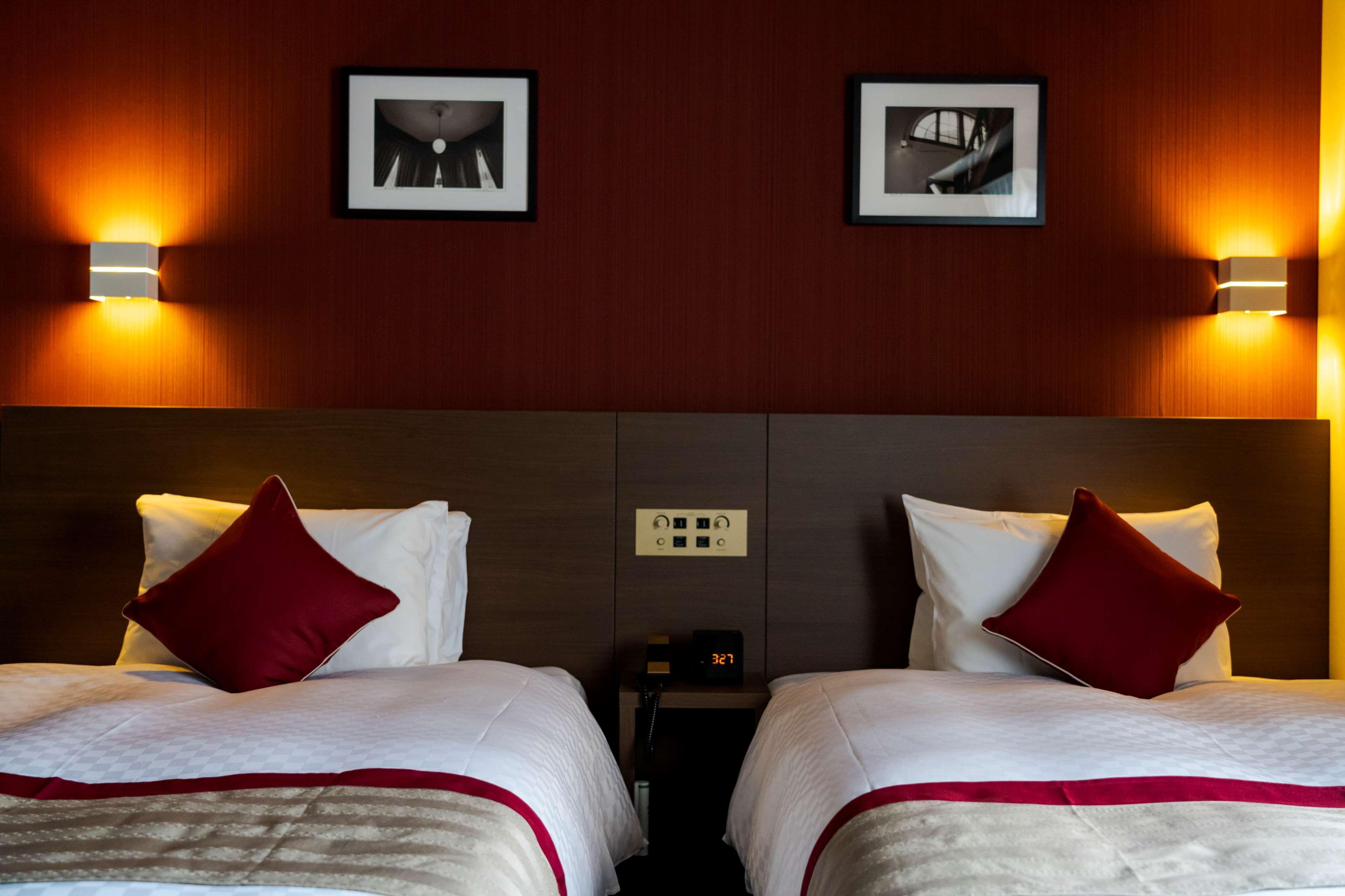 Best Western Plus Fukuoka Tenjin-Minami Bagian luar foto